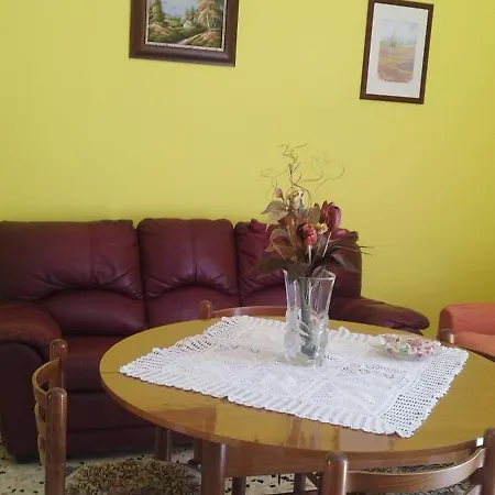 La Petra Tatil Evi